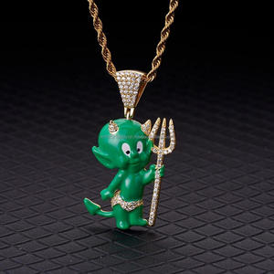 Pendentif exclusif de personnage de dessin animé avec pierres de diamant de laboratoire de qualité supérieure et un look tendance - Product Image 5