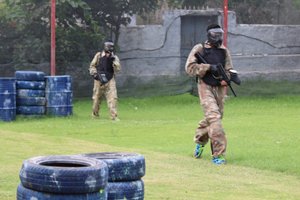 Equipo para Campos de Paintball al Aire Libre para Parques Temáticos y Resorts, Diseño e Instalación Profesional de Campos de Paintball - Product Image 3