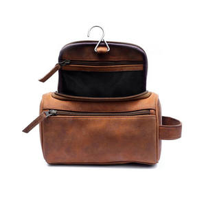 Trousse de toilette multifonctionnelle en cuir pour homme, sac de maquillage, trousse de beauté, sac de voyage pour homme, en vente - Product Image 2