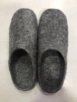Chaussons unisexes faits à la main en laine de mouton, feutrés à la main par des artisans du Népal, avec semelle extérieure en cuir véritable biodégradable, chauds et légers