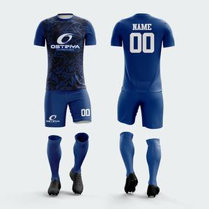Uniformes de Fútbol con Diseño Nuevo 2026, Impresión por Transferencia de Calor, Transpirables, 100% Poliéster, Logotipo Frontal, Manga Corta - Product Image 4