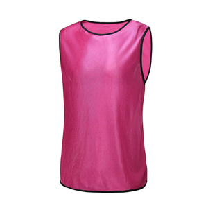 Breathable Soccer <b>Training</b> <b>Bib</b> Customizable Team Practice <b>Bib</b> Lightweight Mesh Athletic Wear For <b>Training</b> Activities - Product Image 4