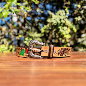 Ceinture en cuir western peinte à la main avec motifs floraux et de poules, boucle en laiton massif, finition artisanale, ceinture de qualité supérieure - Product Image 3
