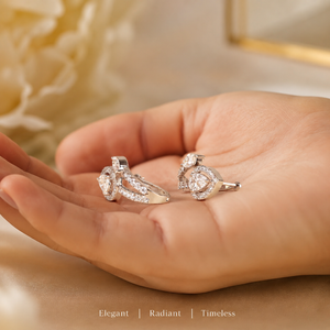 Pendientes Huggie de Oro de 14K con Diamantes Cultivados en Laboratorio en Forma de Pera y Marquesa, con Halo y Pavé |   Clasificación de Claridad VVS |   Joyería Fina de Lujo para Novias, Regalo para Mujer - Product Image 2