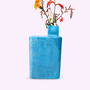 Vase à fleurs rectangulaire en céramique artisanale bleu Art déco moderne, décoration de table pour la maison - Product Image 1