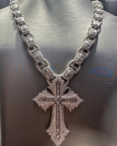 Collar con colgante de cruz de plata de ley 925 con incrustaciones de moissanita y diamantes, estilo hip hop, llamativo, para hombre - Product Image 2