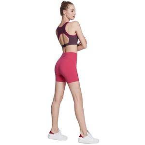 Shorts Deportivos de Compresión Premium para Mujer con Logotipo Personalizado, Shorts de Gimnasio de Cintura Alta para Correr, Yoga y Entrenamiento Físico - Product Image 1