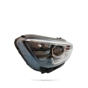 Phare avant gauche halogène d'occasion non marqué/générique 17-20 Stonic YB CUV 8P 92101H8400 - Product Image 3