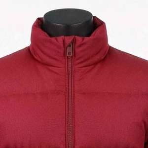 Veste matelassée d'hiver pour homme, personnalisée, de haute qualité, imprimée sur le devant, design à capuche, respirante, tissu PU écologique, service OEM - Product Image 3