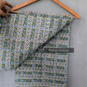 Tela Étnica Azul con Estampado Floral Hecho a Mano, 100% Algodón Puro para Ropa y Tapicería - Product Image 1