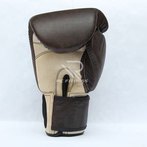 Gants de grappling MMA personnalisés en PU ou en cuir synthétique pour l'entraînement et le combat en arts martiaux et boxe - Product Image 4