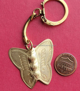 LLavero de latón Vintage, bonito diseño de mariposa, llavero de Metal sólido para bolso, monedero, coche, bicicleta, decoración del hogar, regalo de mujer de mayorista - Product Image 6