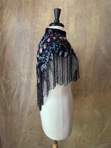Cape perlée faite à la main de qualité supérieure pour femmes, disponible en gros pour l'exportation - Product Image 6