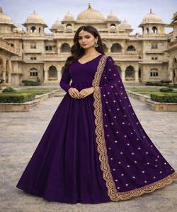 VESTIDO LARGO DE ALGODÓN MODERNO CON BORDADO DE LENTEJUELAS Y DUPATTA, ROPA CASUAL, LAVABLE A MÁQUINA, PRENDAS ÉTNICAS PARA MUJER, EN STOCK - Product Image 1