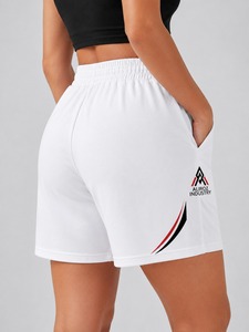 Shorts de Mujer de Alta Calidad, Hechos con Tela Suave y Duradera, que Ofrecen Comodidad, Rendimiento y Larga Duración, para Uso Casual - Product Image 4