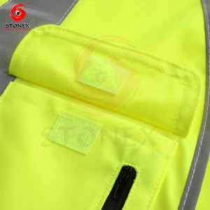 Gilet de sécurité haute visibilité réfléchissant jaune et noir, vêtements de travail avec plusieurs poches pour la construction et la circulation - Product Image 5