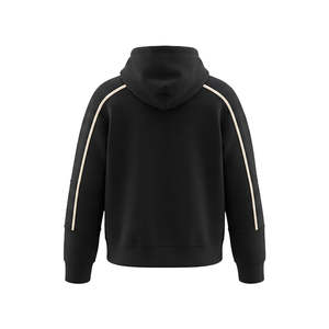Sudadera con Capucha Premium Personalizada de Otoño, 100% Algodón, Diseño con Patrón Geométrico y Detalles en Negro, Sudadera Personalizada Estilo Urbano - Product Image 2