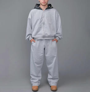 Ensemble de survêtement pour homme en molleton de coton 345G avec poches zippées, idéal pour le sport d'hiver et le jogging en extérieur, faible MOQ - Product Image 1