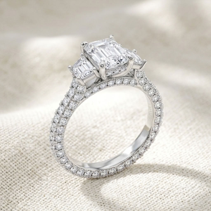 Bague en argent sterling 925 pour femme, moissanite taille radiant, trois pierres, pour fiançailles, mariage, anniversaire, fête, plaqué rhodium - Product Image 3