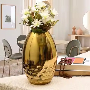 Vase à fleurs décoratif en métal de qualité supérieure, vase de table de luxe pour salon, arrangement floral - Product Image 2