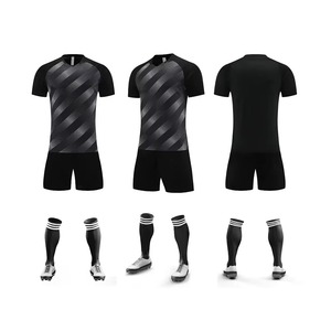 Conjunto de Uniforme de Fútbol Sublimado de Alta Calidad para Hombre, Venta al Por Mayor - Product Image 5