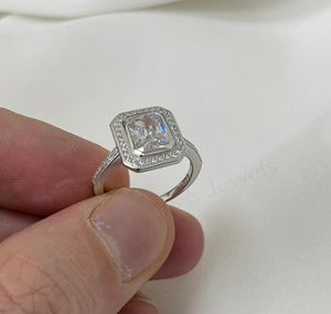Anillo de Boda Cristiano Minimalista con Circonita Cúbica de 7x9mm en Forma Octogonal, Chapado en Plata 925, con Engaste de Bisel, el Más Vendido, Regalo Ideal - Product Image 1