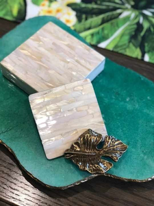 Ensemble de sous-verres élégants en nacre pour table à manger, hôtels et cafés – Sous-verres artisanaux - Product Image 2