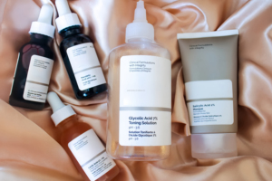 Suero Facial OEM Ordinario con Niacinamida al 10% + Zinc al 1%, Arbutina, AHA, Cafeína al 5% + EGCG, 30 ml - Product Image 4