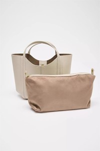 Sac fourre-tout minimaliste en cuir véritable noir avec bandoulière amovible, design ouvert, style féminin - Product Image 4