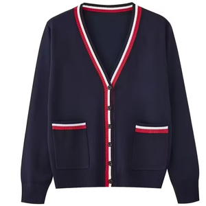 Cardigan respirant à col en V coupe moderne pour homme, pull en maille rayé boutonné style universitaire pour un usage quotidien élégant - Product Image 6