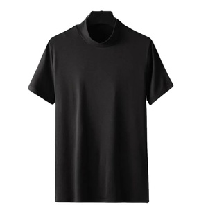 אופנה 2025 חלק אוברסייז של גברים חלק שרוול קצר turtleneck חולצות צבע אחיד רזה בסיס רזה חולצה שכבת בסיס