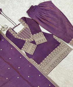 Salwar Kameez en soie violette avec dupatta brodé, tenue décontractée pour femme, longueur au sol, style Inde Pakistan, KB-303 85209 - Product Image 4