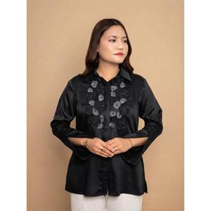 Chemise pour femme de créateur à manches longues, détails modernes et look élégant pour le quotidien – Achetez directement auprès du fournisseur, export en gros depuis l'Inde - Product Image 1