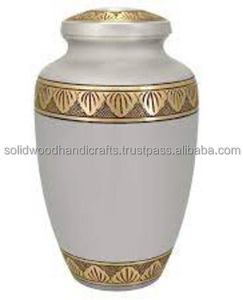 Urnes adultes en laiton de nouvelle conception urnes faites à la main pour les urnes décoratives masculines et féminines urnes funéraires - Product Image 3