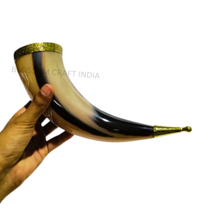 Cuernos de Búfalo Hechos a Mano, Nueva Colección Ecológica, Borde de Latón Pulido, Grabado Vikingo, Decoración para Bebidas - Product Image 2