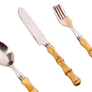 Manche en bois rustique cuillère fourchette couteau ensemble pour Tables de Banquet maisons fonctions de mariage hôtels et présentations de Buffet à la main - Product Image 1