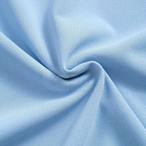 Ensemble short deux pièces pour homme, conçu pour la flexibilité, le confort et la respirabilité lors de la course à pied, de la gym ou pour l'été. - Product Image 6