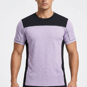 T-shirt de sport léger et respirant pour hommes actifs, idéal pour la gym, la course à pied, le fitness et les activités de plein air au quotidien. - Product Image 3