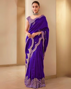 Sari réversible en soie mélangée bleue KV, orné et infroissable, avec chemisier non cousu pour mariage - Product Image 6