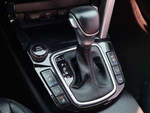 เซลโทส ปี 2021 สีขาว รถ SUV มือสอง เกียร์ออโต้ เครื่องยนต์ดีเซล ยี่ห้อเกาหลี สมาร์ทคีย์ ระบบนำทาง กล้องมองหลัง 5 ที่นั่ง พวงมาลัยซ้าย - Product Image 3