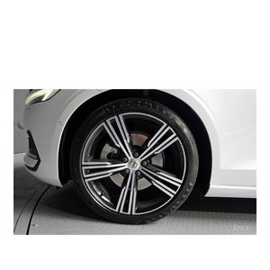 Abril de 2019, Volvo S60 T5 Inscription, 42.915 km, Caja de Cambios Automática, Volante a la Izquierda, Emisión Euro V, Asientos de Cuero, Cámara Trasera - Product Image 5