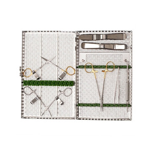 Kit d'implantation post-frénctomie : Ensemble d'instruments chirurgicaux dentaires sélectionnés pour les procédures d'implantation et la chirurgie buccale - Product Image 2