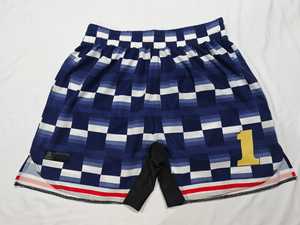 Shorts de Muay Thai en tissu respirant, idéaux pour les activités de fitness et d'entraînement pour hommes, service OEM disponible. - Product Image 3