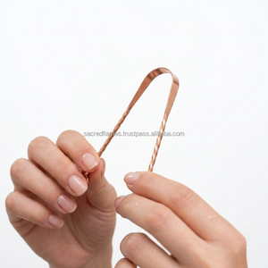 Limpiador de Lengua 100% Cobre Puro con Mango Retorcido, Herramienta Ayurvédica para Higiene Bucal, Raspador Dental Antideslizante, Venta al por Mayor - Product Image 2