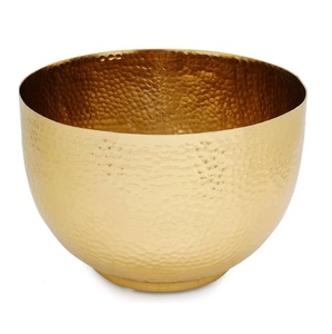 Tazón para Servir de Grado Alimenticio con Base de Diseño, Artículos Decorativos para Catering, Tazón Dorado de Metal Sólido para Servir Frutas y Ensaladas - Product Image 6