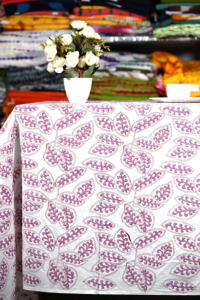 Manteles de Algodón 100% Estampados a Mano Sanagneri para Decoración del Hogar de Lujo - Diseño Moderno Ecológico y Reutilizable para el Hogar y Eventos - Product Image 2