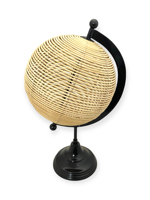 Globe terrestre Art Déco en métal de 6 pouces GWS101/8 - Écologique et durable, il illustre nos caractéristiques planétaires