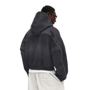 เสื้อฮู้ดดี้คุณภาพดี เนื้อผ้าหนานุ่ม ระบายอากาศได้ดี 80% ผ้าฝ้าย 20% ผ้าโพลีเอสเตอร์ ทรงโอเวอร์ไซส์ อุ่นสบาย แต่งขอบตัดสี  แขนเสื้อแบบริบ สำหรับผู้ชาย - Product Image 2