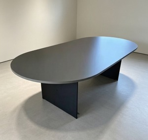 Mesa de Conferencia Extensible Ovalada AY Office System con Tablero de MDF, Patas de Metal, Diseño Minimalista, 8 Plazas, Uso Comercial para Sala de Conferencias - Product Image 1