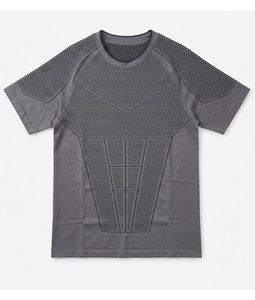 เสื้อยืดกีฬาผู้ชายแบบรัดรูป ป้องกันการระคายเคือง สำหรับออกกำลังกาย วิ่ง ฟิตเนส แห้งเร็ว รับผลิตแบบ OEM ODM ขายส่ง - Product Image 1